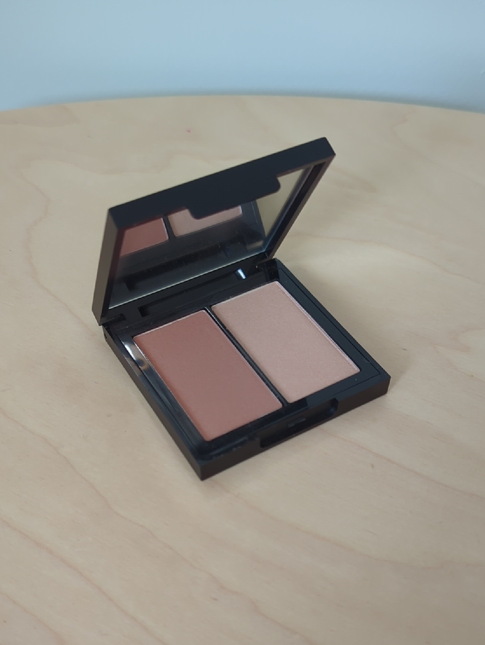 Kosas Colour And Light Pressed Contrachroma Blush And Highlighter